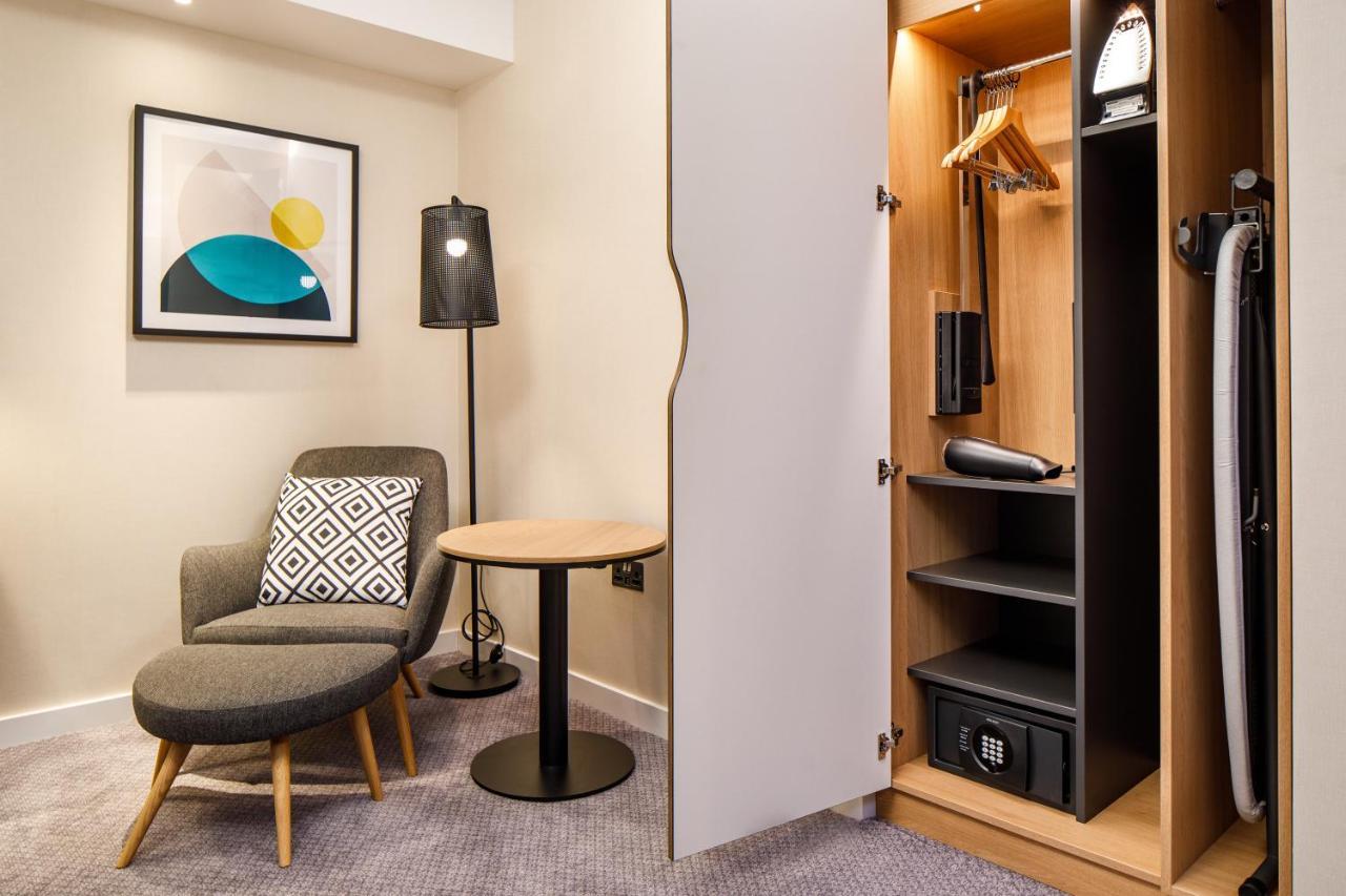 Holiday Inn Manchester Airport T2 By Ihg Hale  Esterno foto