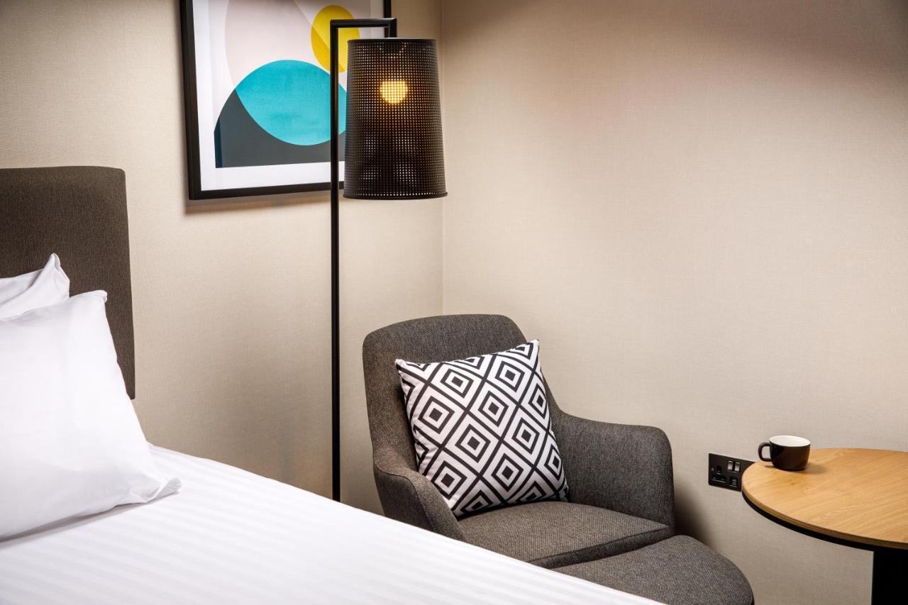 Holiday Inn Manchester Airport T2 By Ihg Hale  Esterno foto