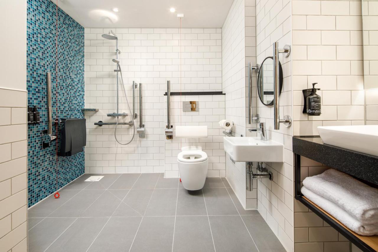Holiday Inn Manchester Airport T2 By Ihg Hale  Esterno foto