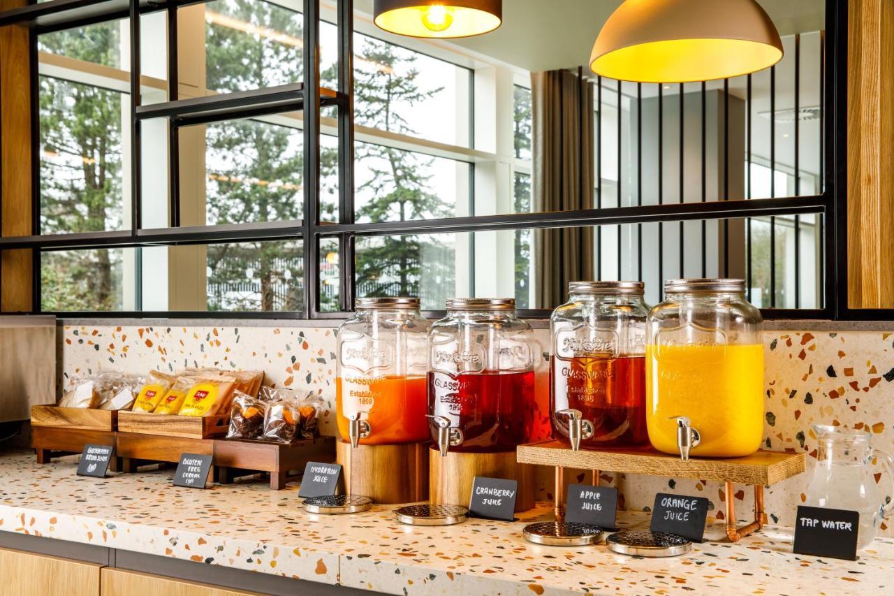 Holiday Inn Manchester Airport T2 By Ihg Hale  Esterno foto