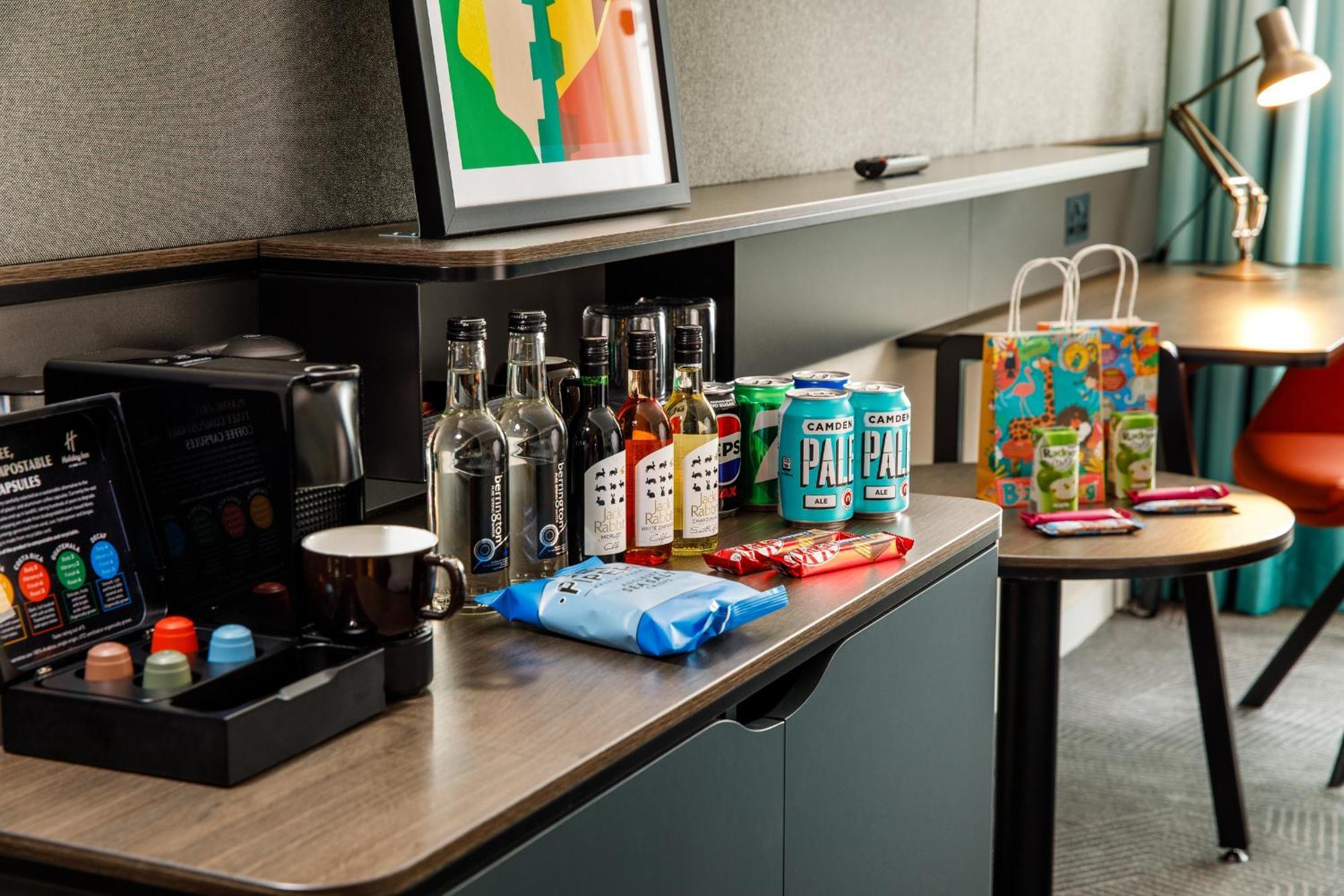 Holiday Inn Manchester Airport T2 By Ihg Hale  Esterno foto